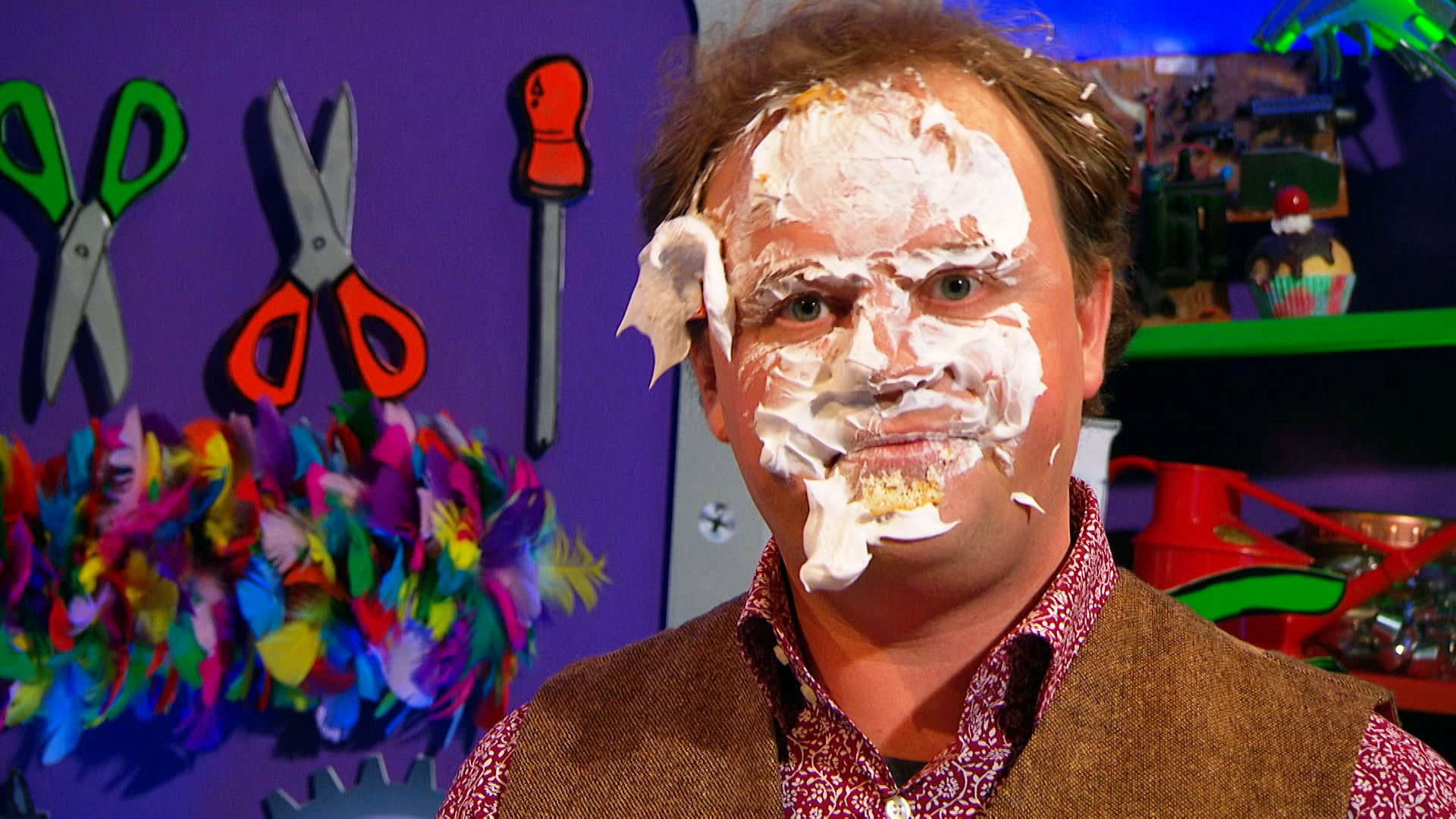 BBC iPlayer - Justins House - Series 2: 25. Pie Cam