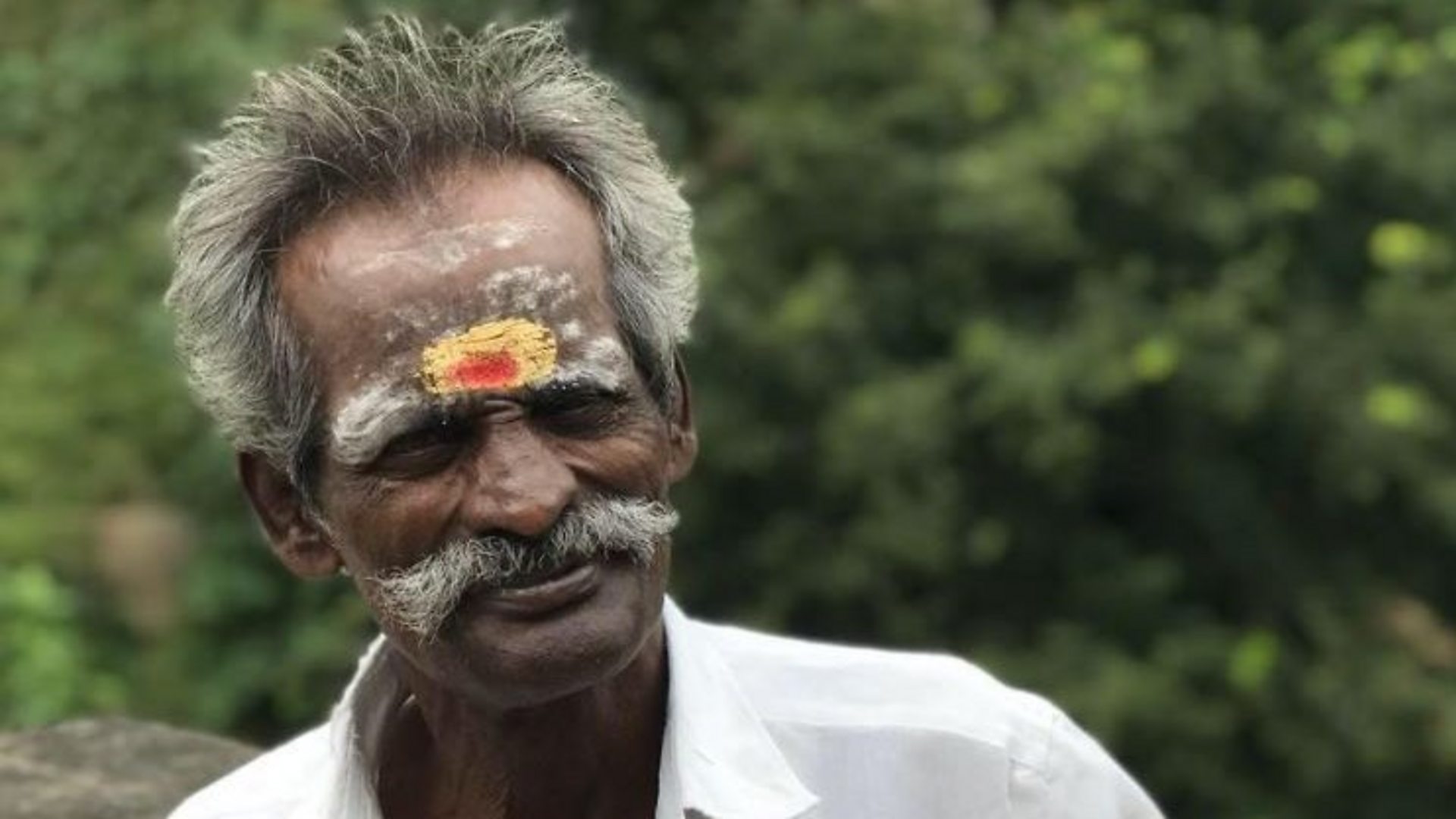 Indian grandpa cooks his way to YouTube glory - BBC News