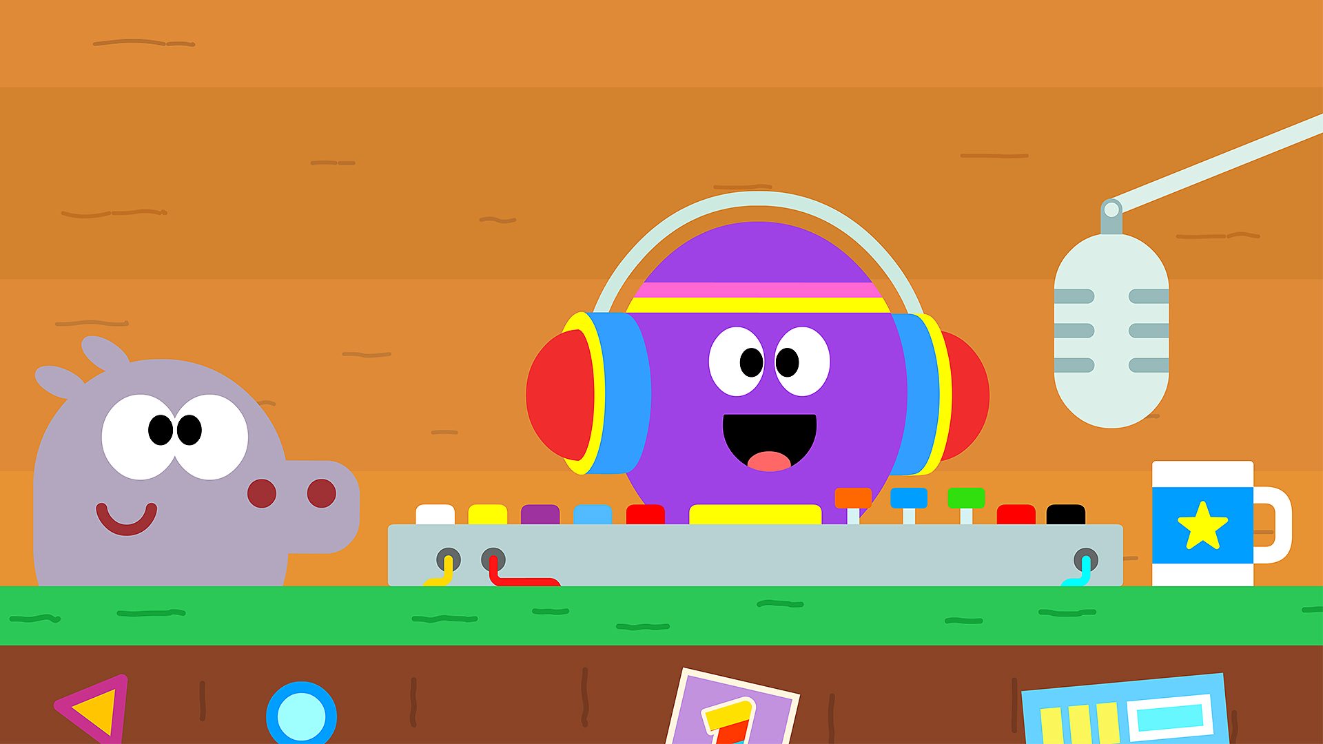 BBC iPlayer - Hey Duggee - Series 3: 11. The Radio Badge