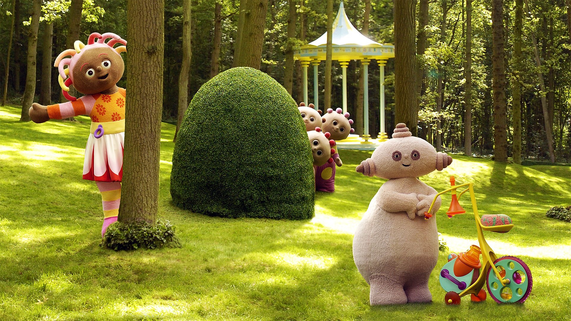 BBC iPlayer - In the Night Garden - Series 1: 23. Playing Hiding with ...