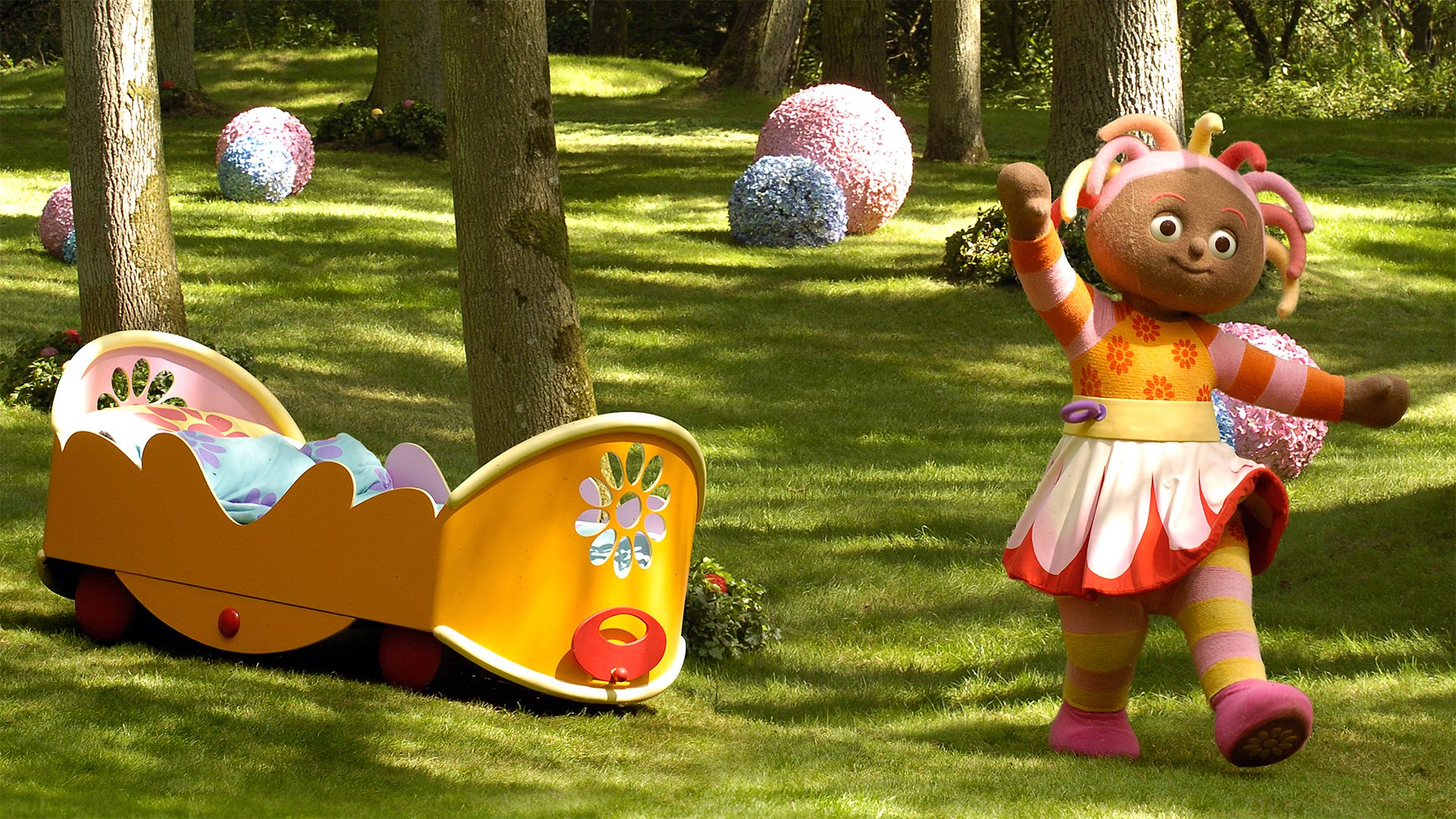 Set De Figuras De In The Night Garden Con Igglepiggle Upsy Daisy Y 