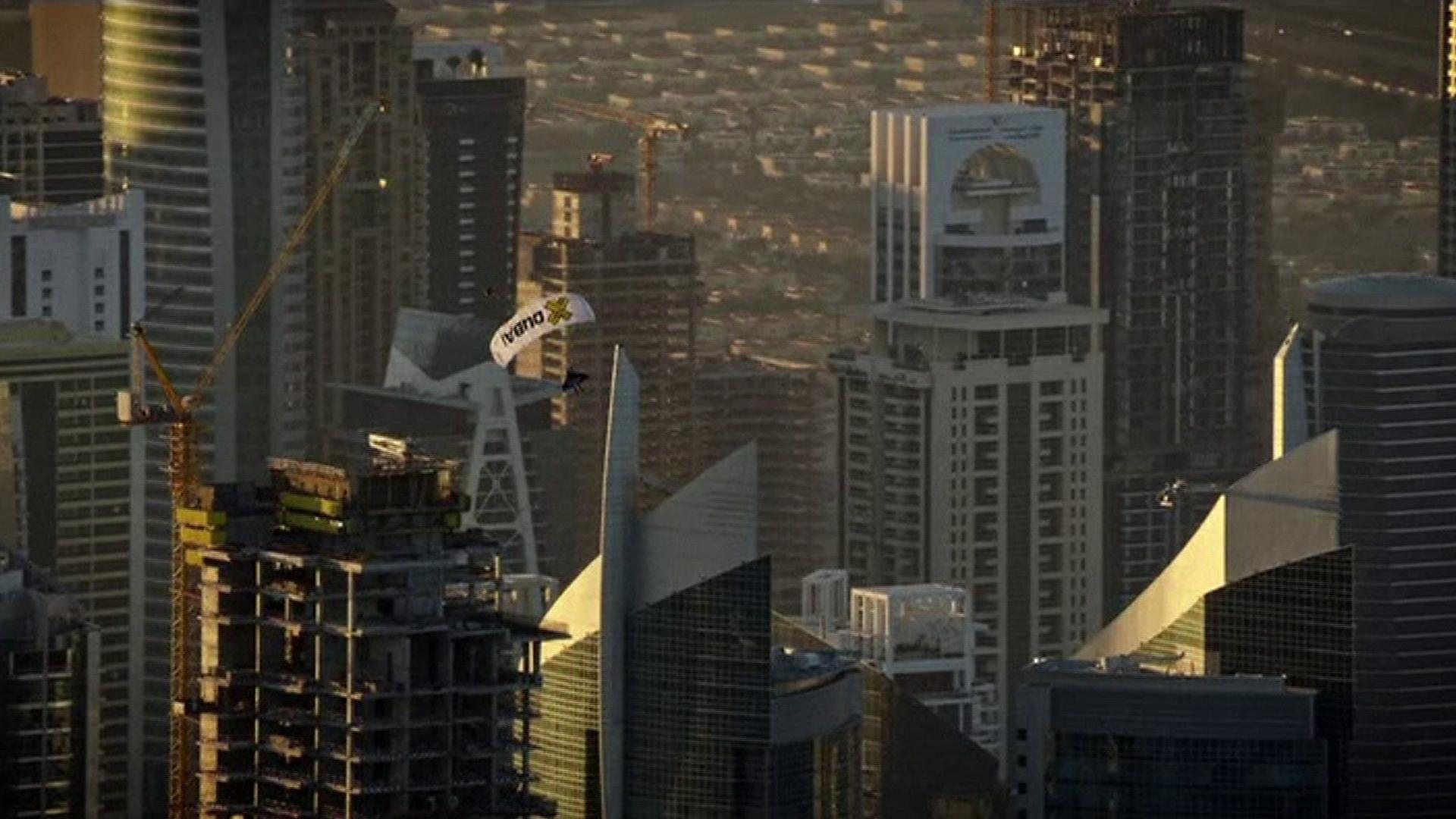 Watch Two Men Fly Over Dubai in Jetpacks