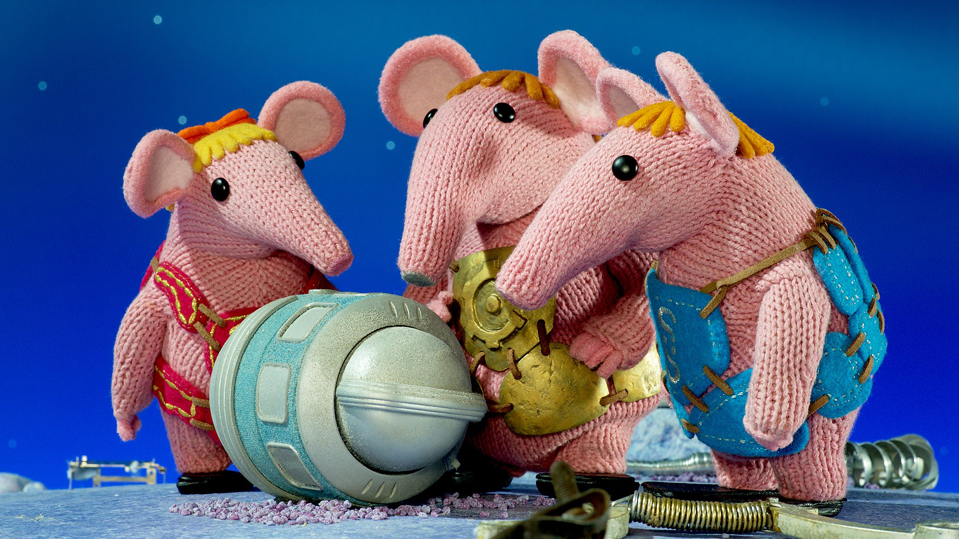 BBC iPlayer - Clangers - Series 3: 26. Major’s Helper - Audio Described