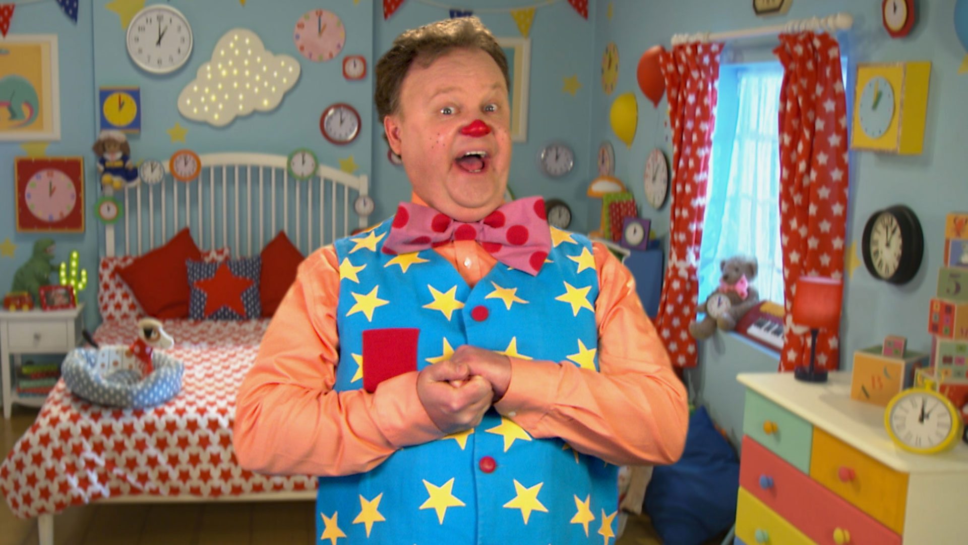 BBC iPlayer - At Home with Mr Tumble - Series 1: 2. Singing