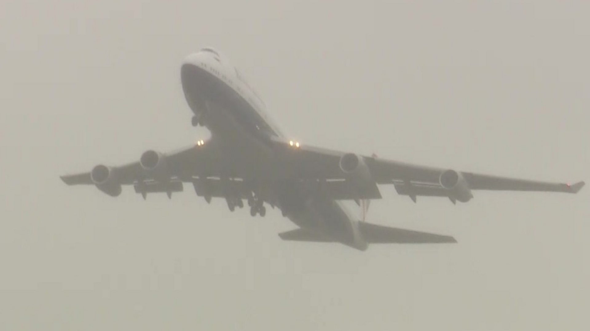 Final Flight For British Airways Last Two Heathrow Based Boeing 747 Planes Bbc News