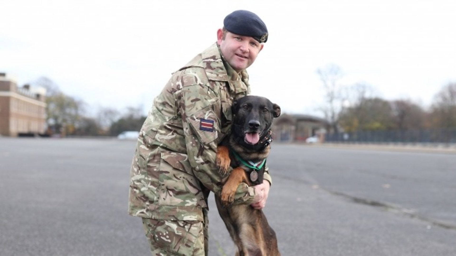 where are british army dog handlers based