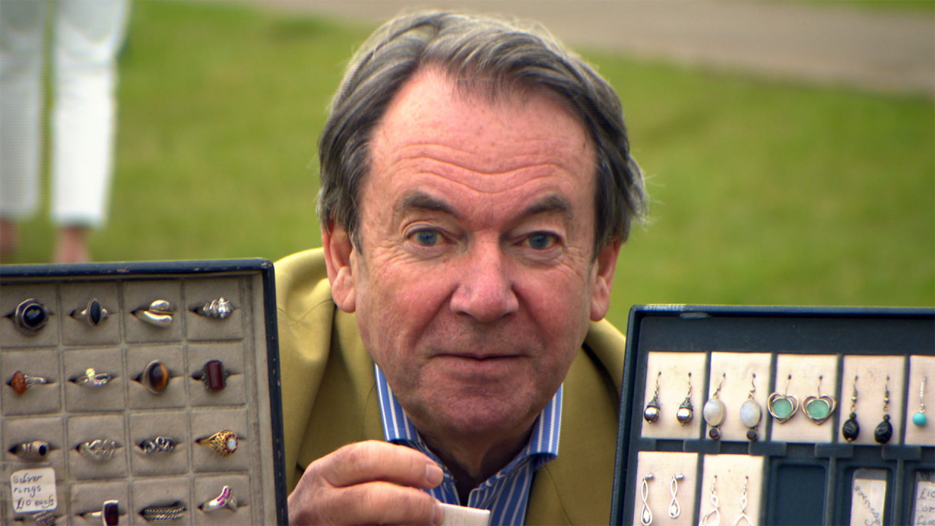 BBC iPlayer Bargain Hunt Series 57 Bath 20