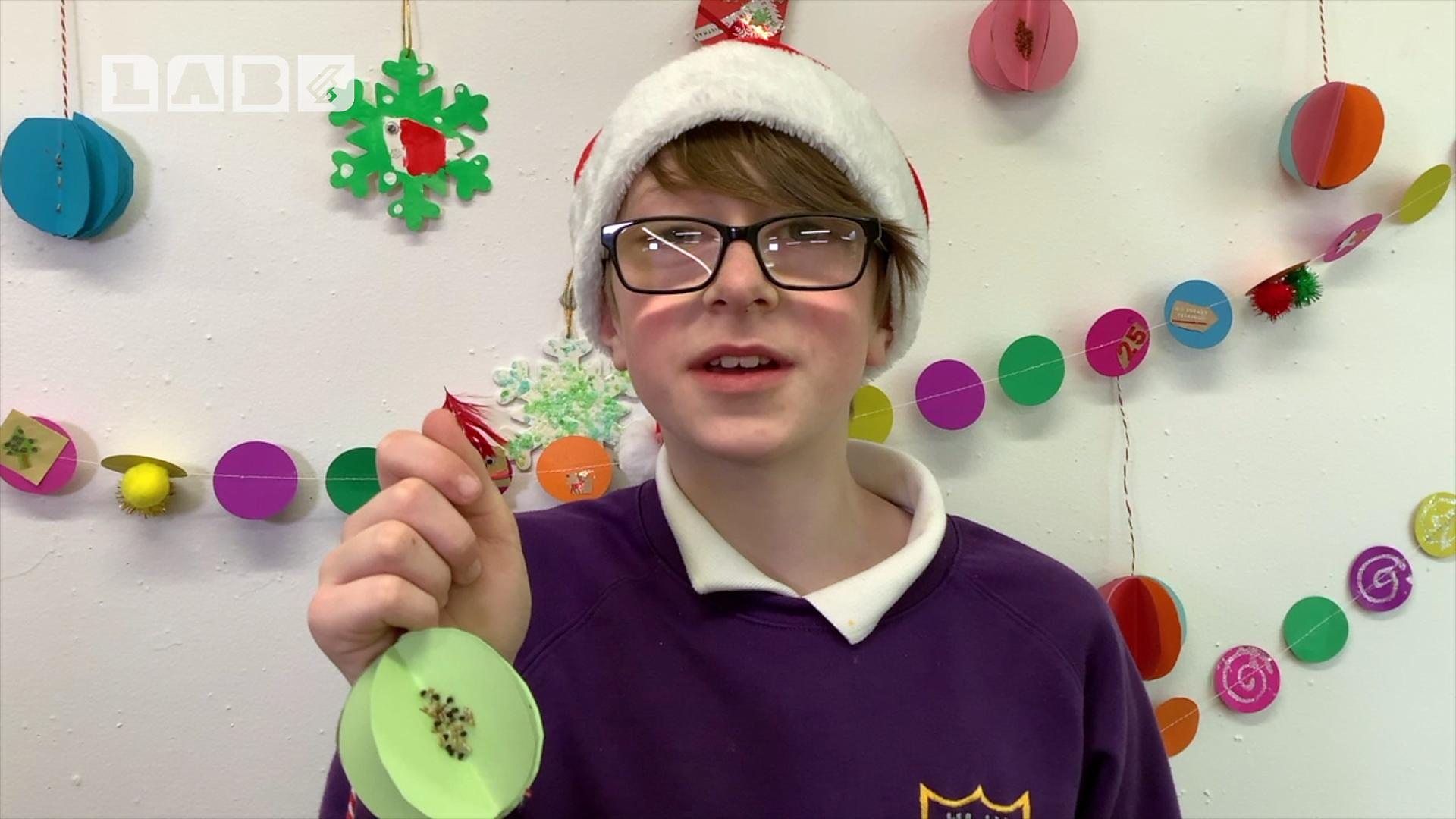 BBC Scotland The L.A.B Scotland, How to Make a Seeded Bauble with