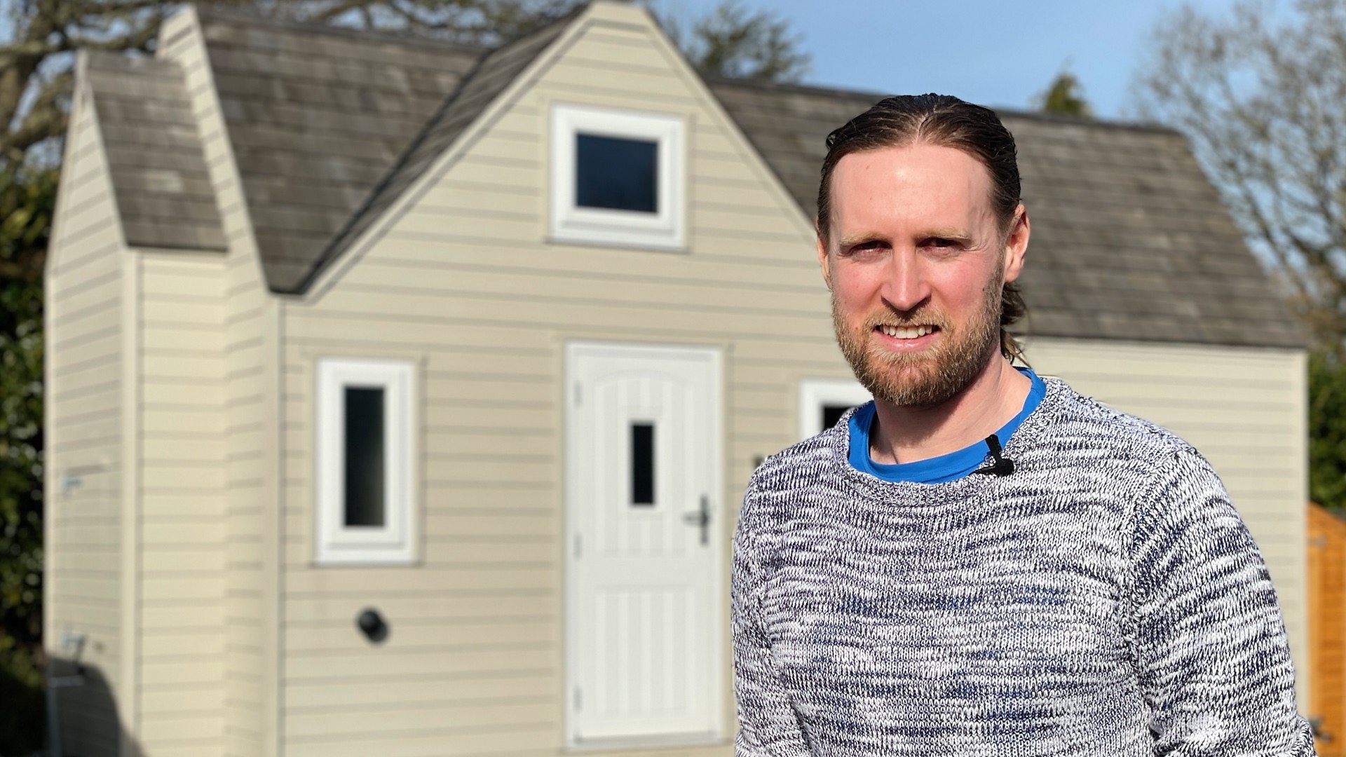 Cost of living: Buying a tiny house helps couple tackle crisis