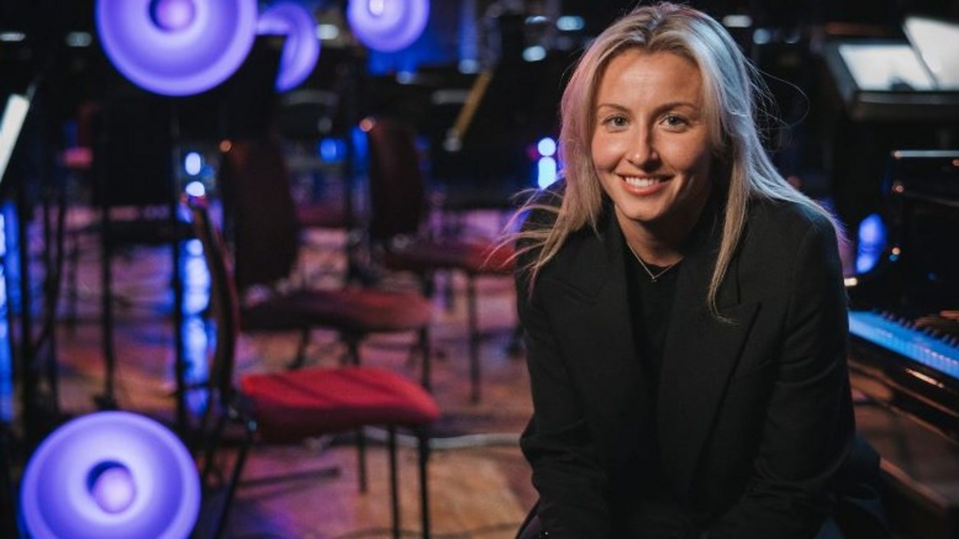 Leah Williamson: Can Arsenal and England defender play piano with the BBC  Concert Orchestra?