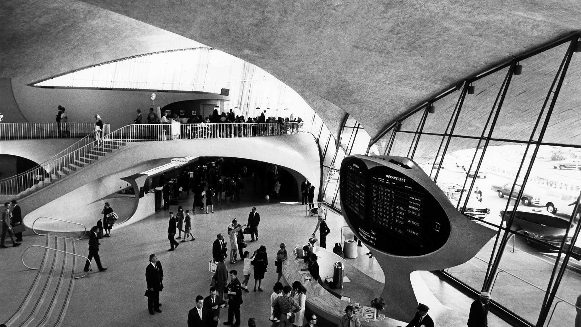 John F. Kennedy International Airport, the TWA Flight Center, terminal 5, designed by Eero Saarinen (Credit: Lehnartz/ullstein bild/Getty Images)