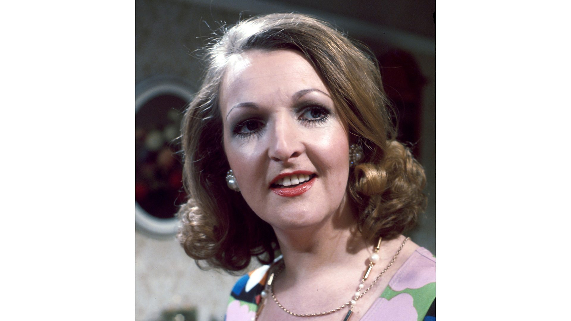 Remembering a Comedy Legend: The Timeless Appeal of Dame Penelope Keith