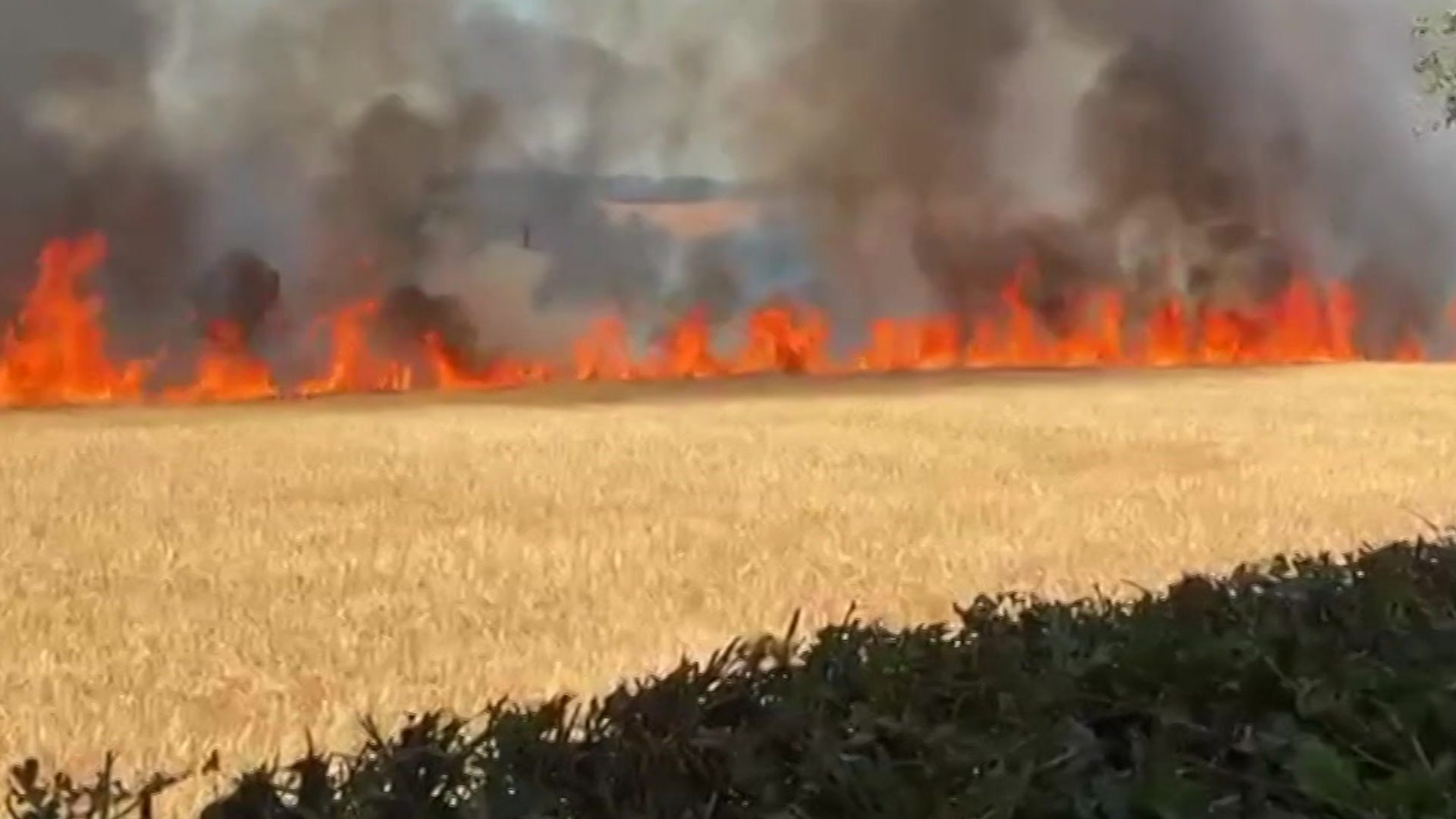 Fire Crews Tackle Blazes Across England & Wales - BBC iPlayer