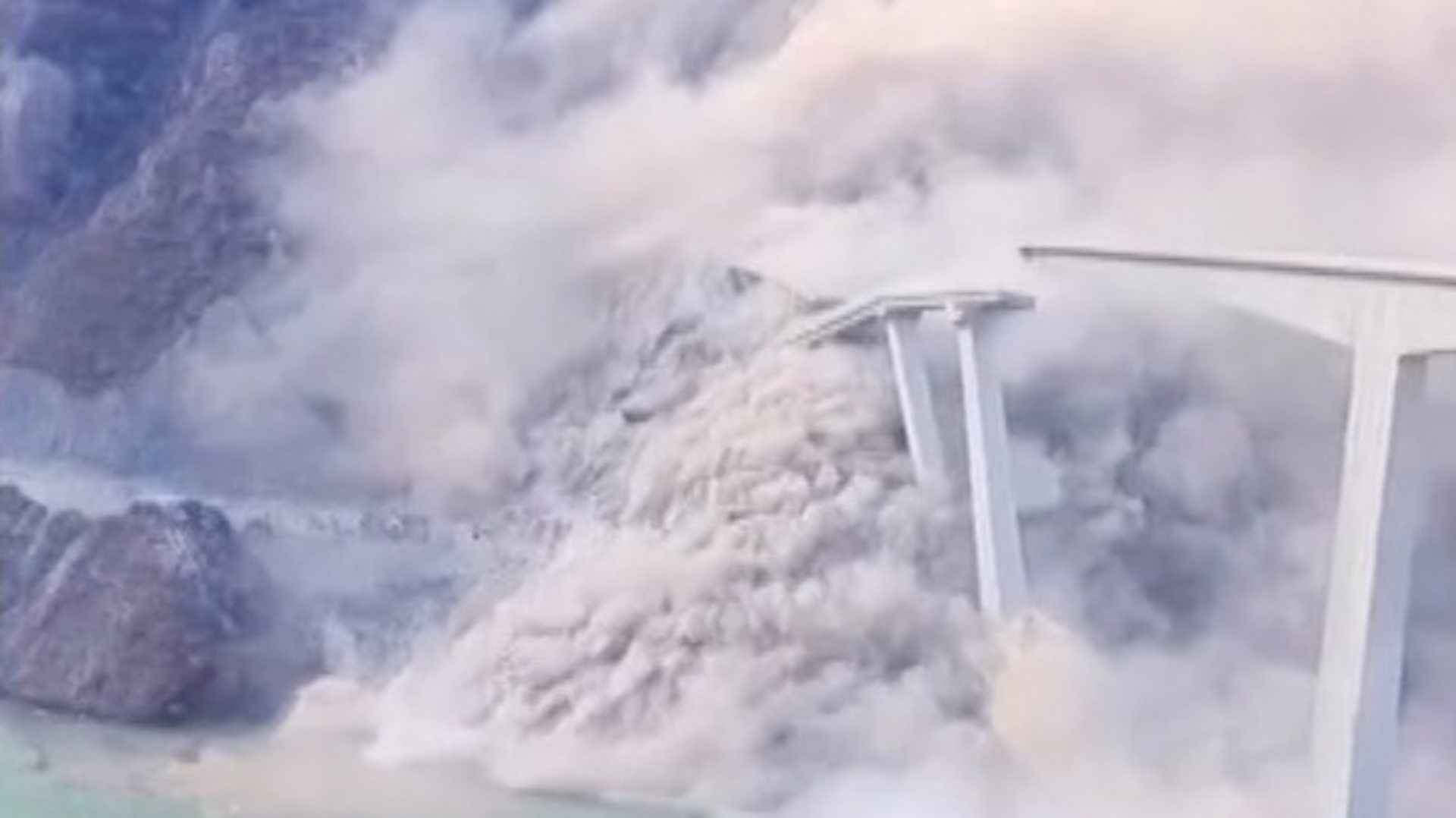 Moment newly opened bridge partially collapses in China