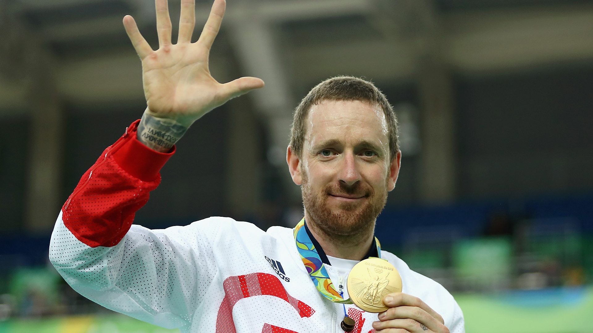 Bradley Wiggins celebrates 5th Olympic gold, Rio 2016