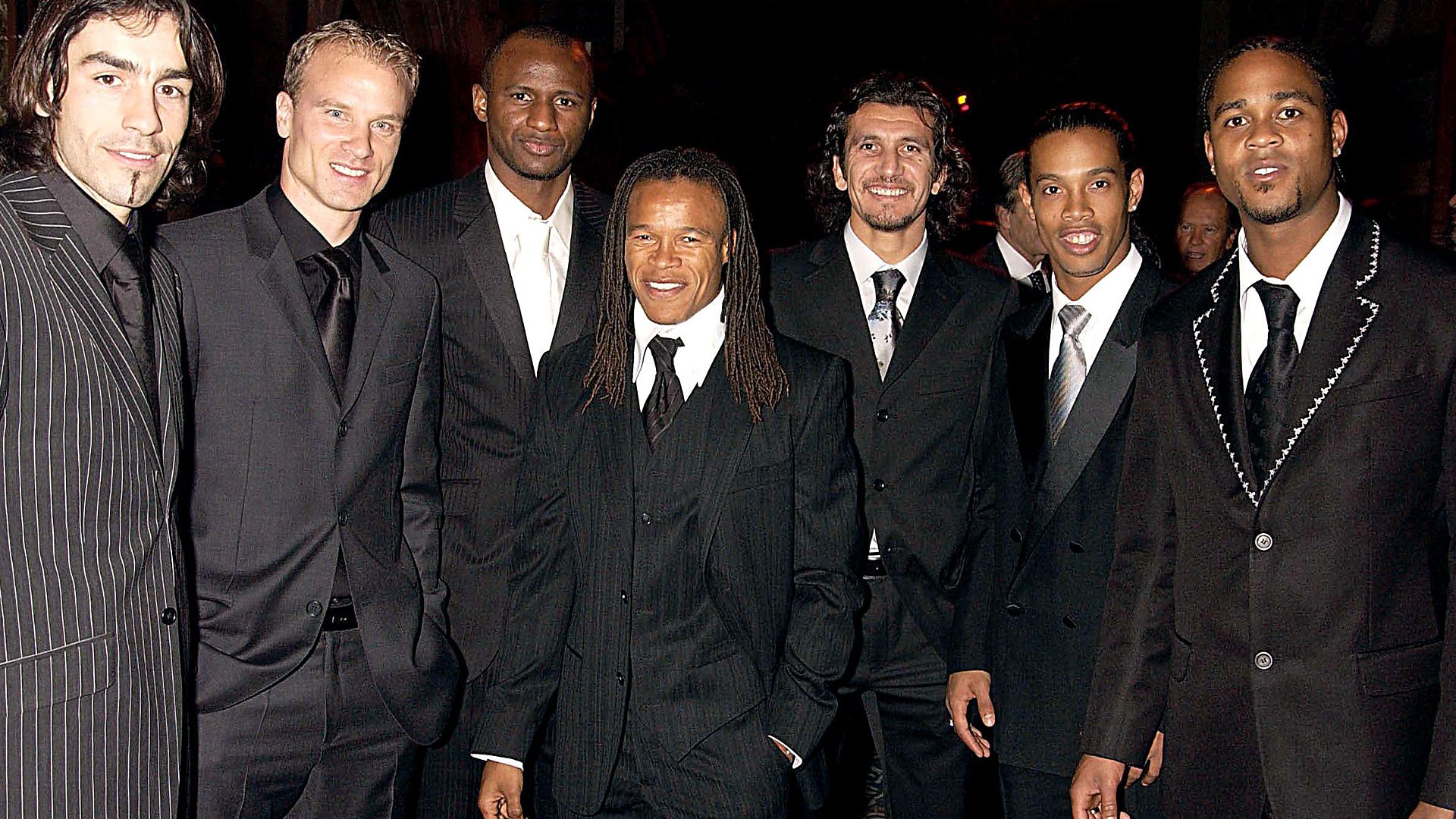 Pires Bergkamp Viera Davids Recber Ronaldinho Kluivert