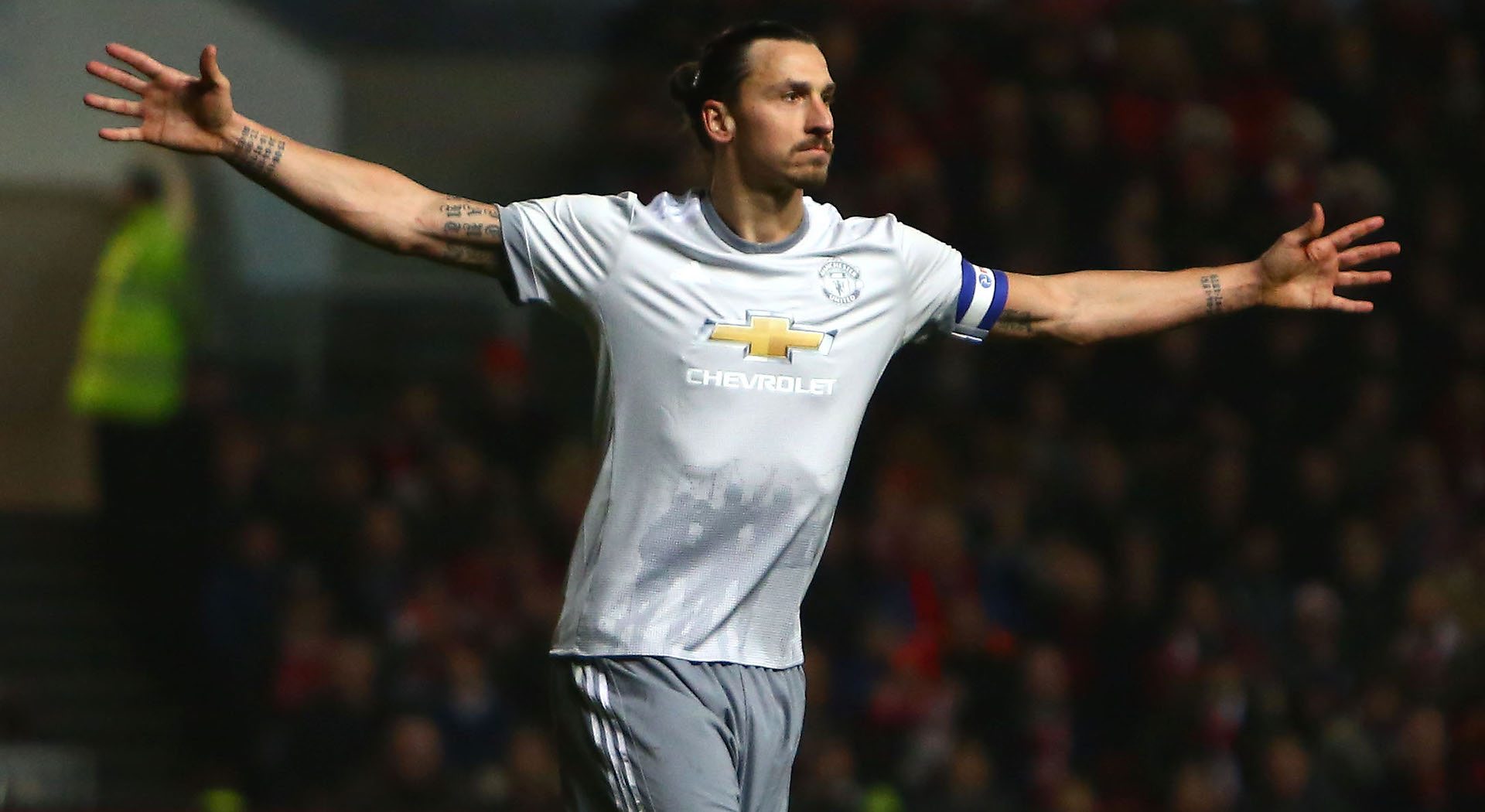 Manchester United 2017/18 third kit