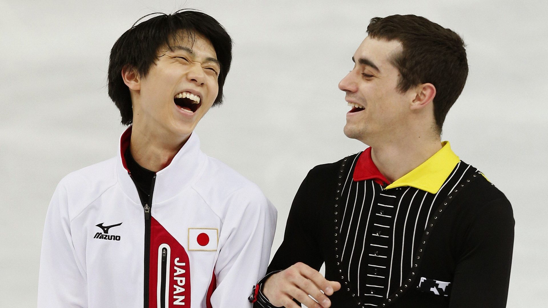 Hanyu and Fernandez being ador...