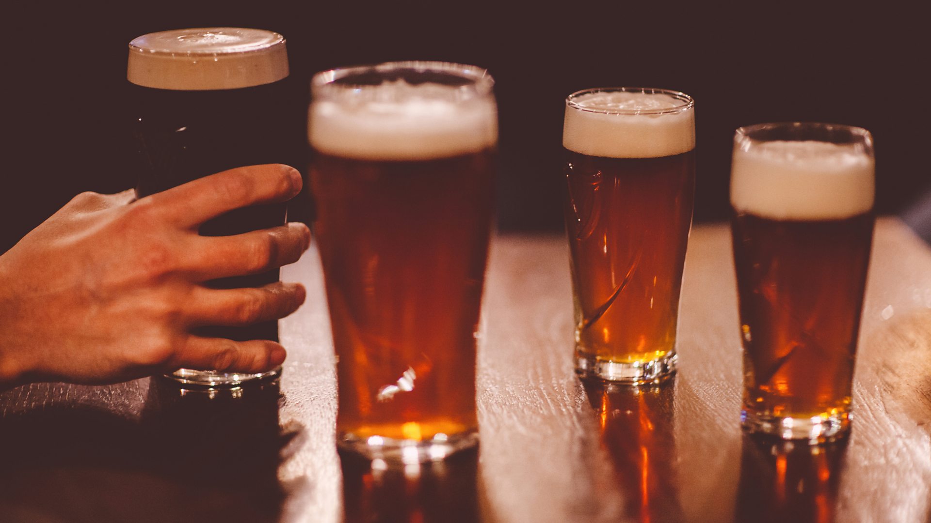 It was awkward when they went to the pub