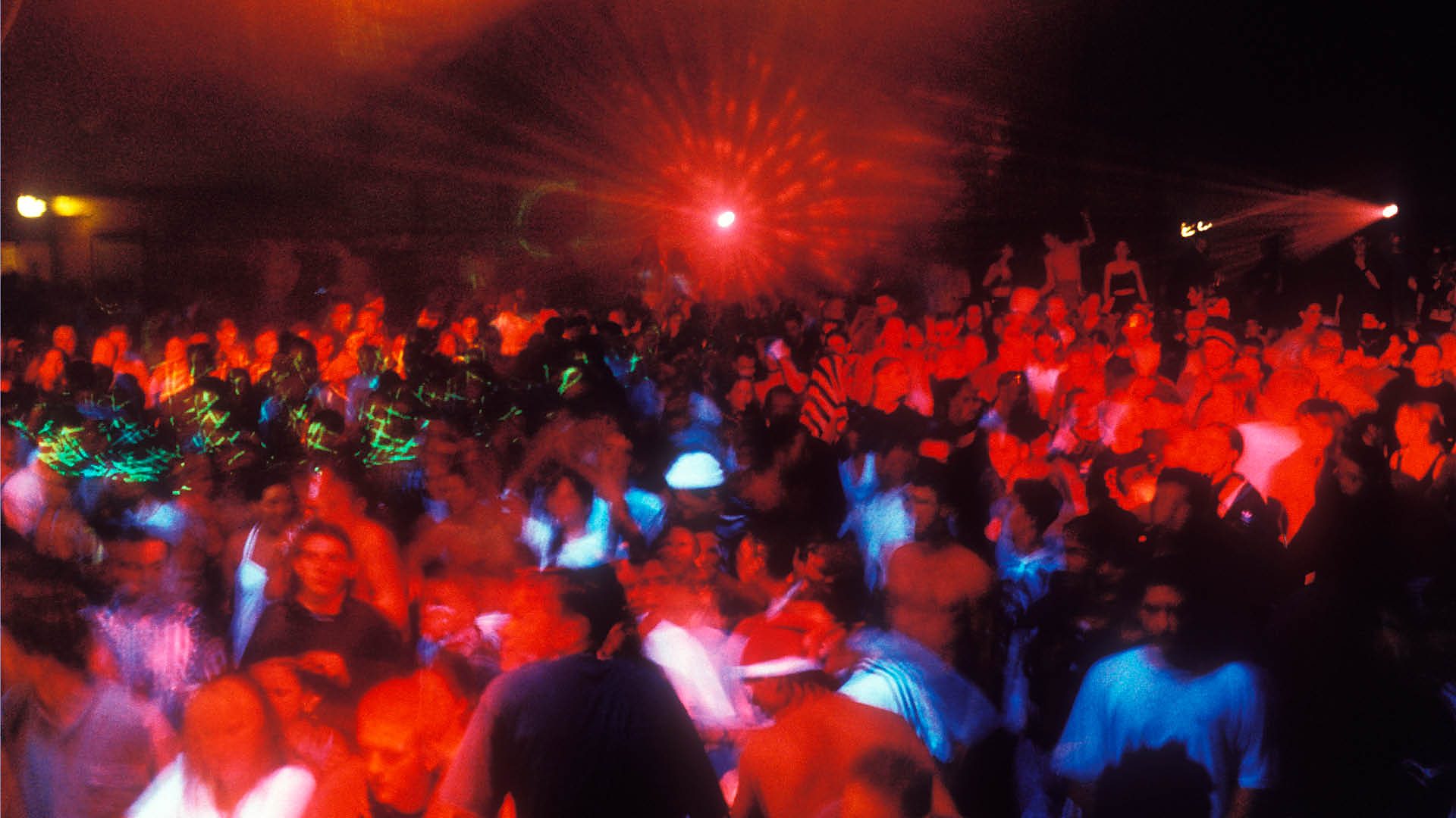 Illegal Raves How The Underground Scene Has Never Really Gone Away 