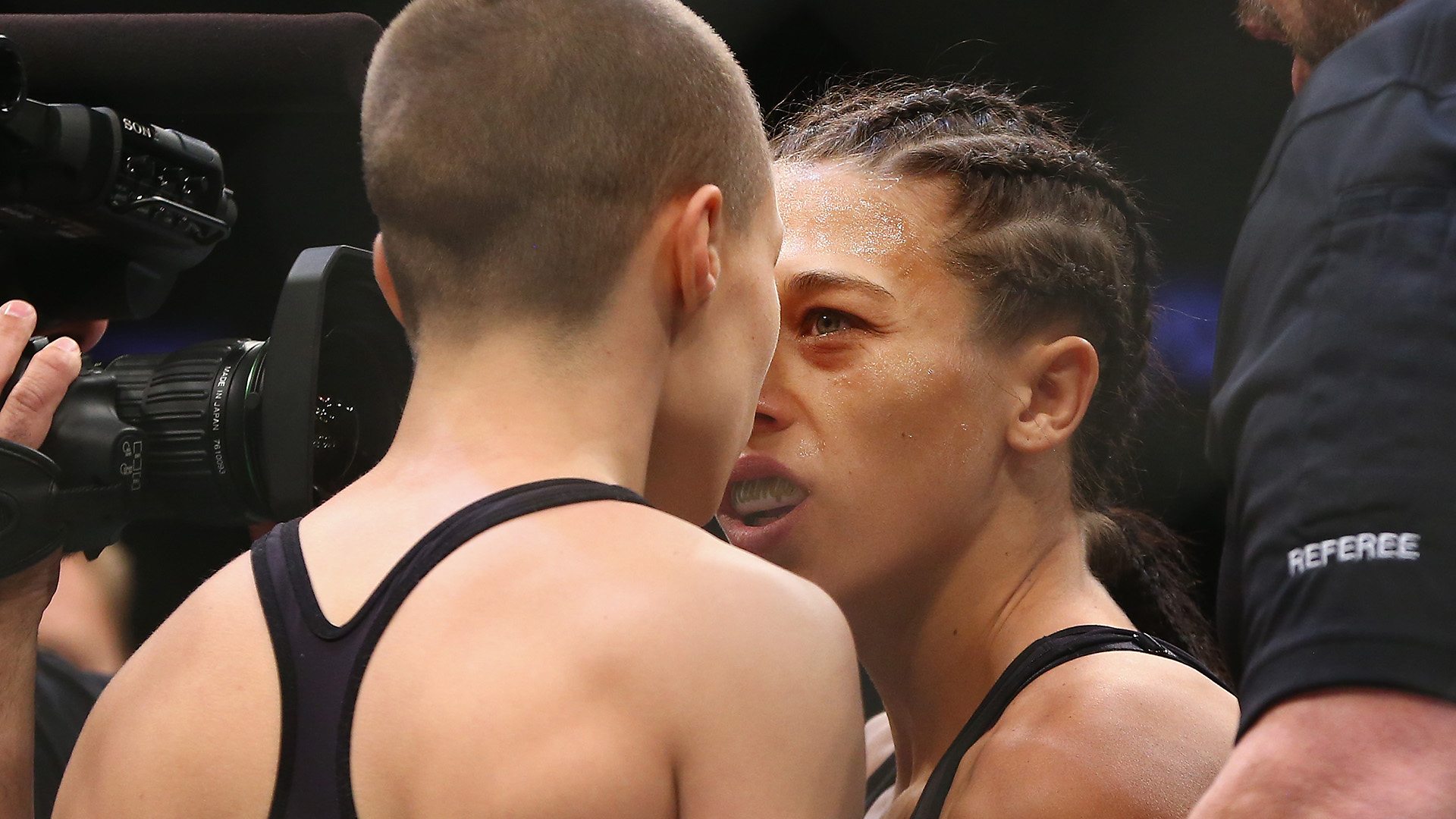 Joanna Jedrzejczyk and Rose Namajunas stare down