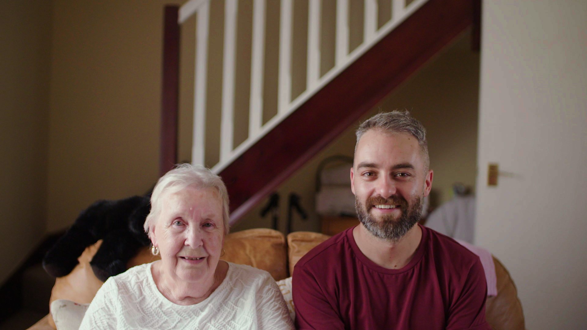 A photo of Mike, the b:Friend charity founder, with an older person he's befriended.
