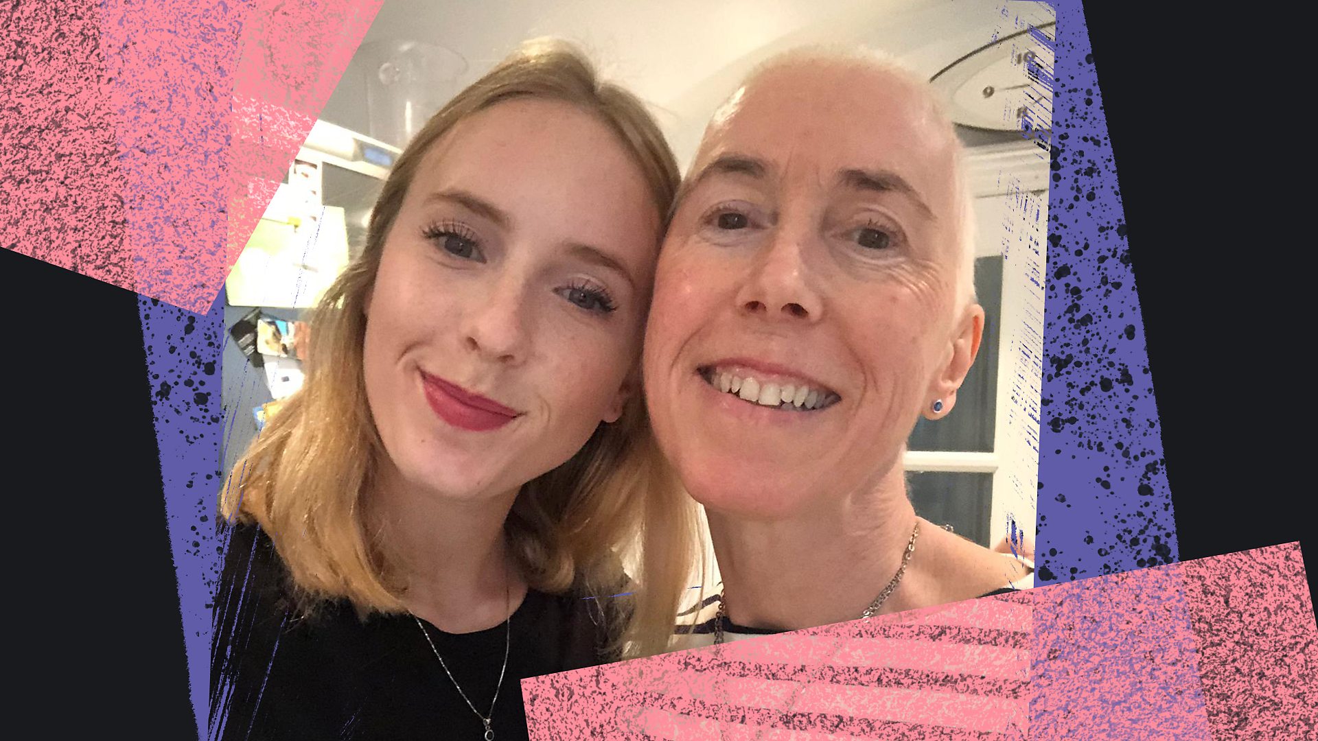 A selfie of Celia and her mum after her mum lost her hair 