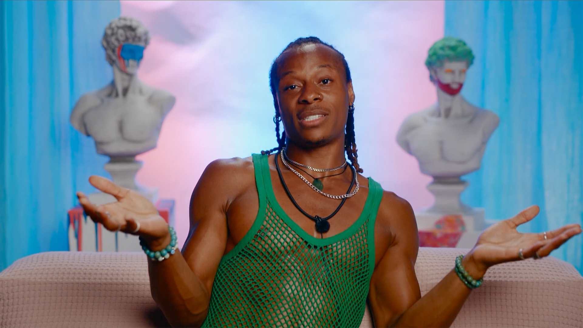 subomi i kiss a boy contestant...