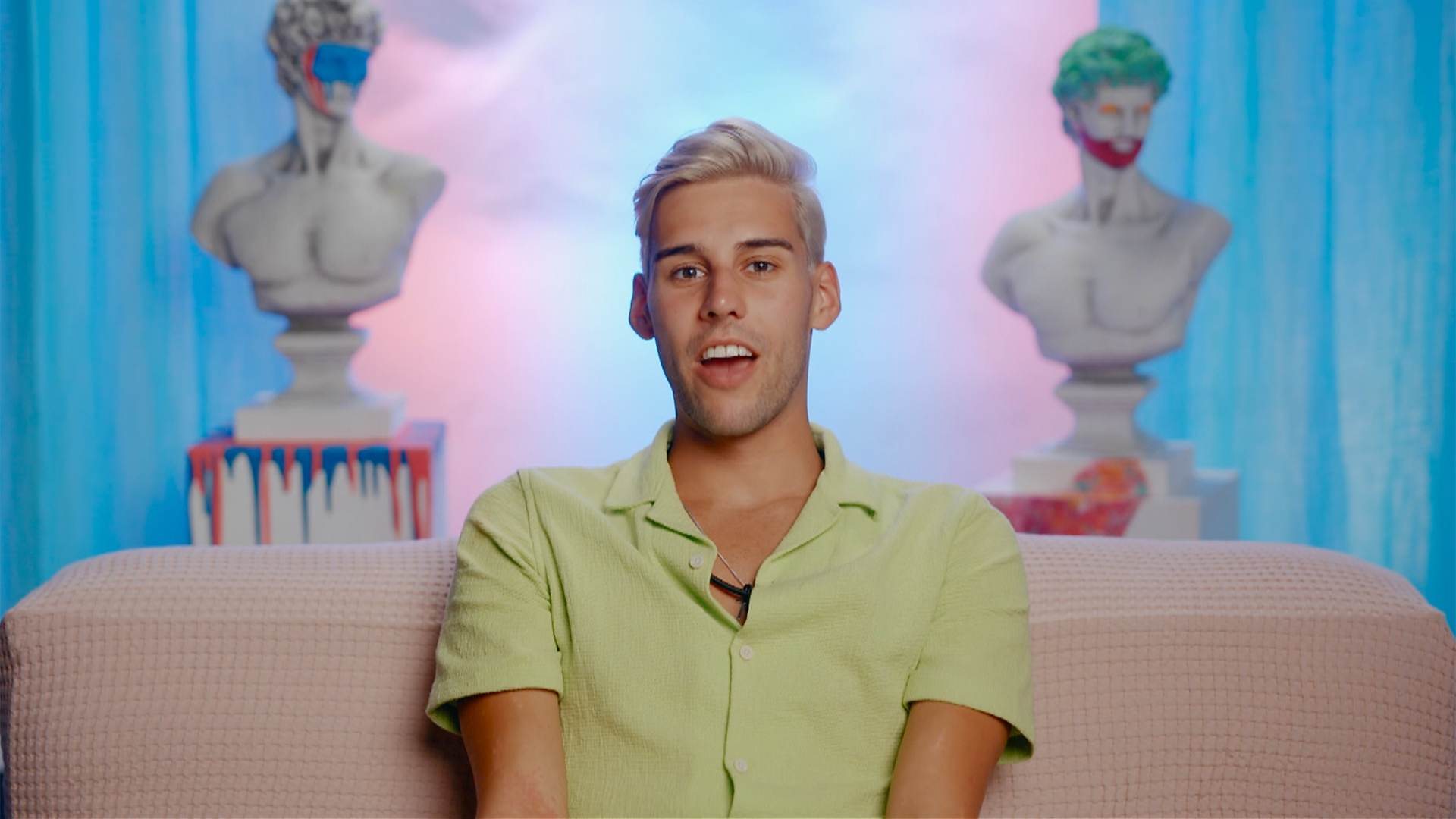 bobski i kissed a boy contesta...