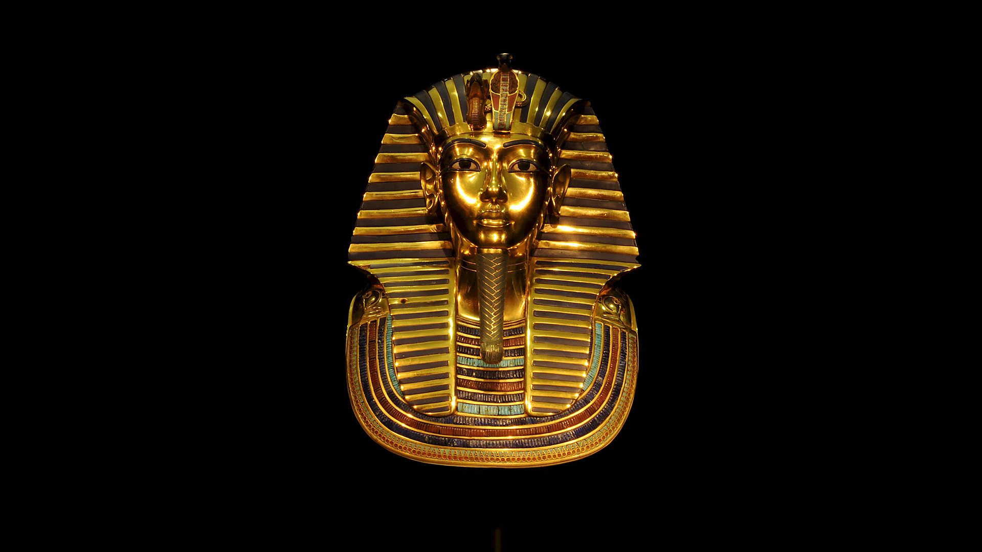 King Tutankhamun: How a tomb cast a spell on the world