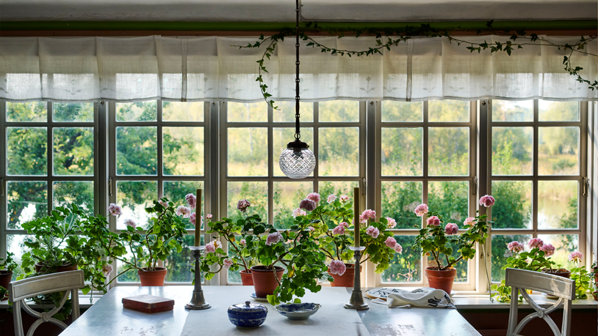 Eight iconic Nordic homes thro