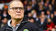 Marcelo Bielsa yn ysbio ar ei wrthwynebwyr