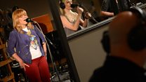 Live Lounge: Kelly Clarkson