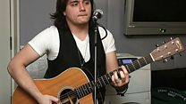 Live Lounge: Metro Station
