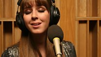 Live Lounge: Esmee Denters