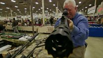 米で今年初の銃即売会 規制強化を前に