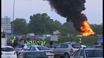 仏各地でストや抗議デモ 労働法改正に反対
