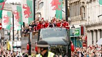 Hero's welcome for Wales