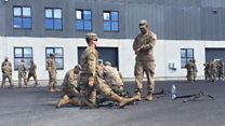 Военные НАТО в эстонском городке Тапа: что думают жители