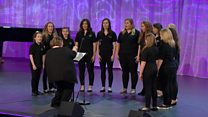 Parti Alaw Werin dan 25 oed hyd at 20 mewn nifer (3) / Folk song party under 25 yrs up to 20 members (3)