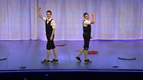 Deuawd, Triawd neu Bedwarawd Stepio (89) / Step Dancing Duo, Trio or Quartet (89)