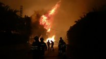 Fire threatens Spanish tourist resort