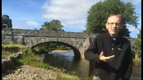 Galwad am ail feddwl cynllun i godi gro o wely afon lliw ger Llanuwchllyn i rwystro llifogydd