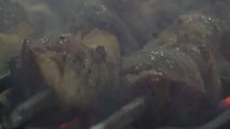 پشاور کی نمک منڈی کے’چرسی‘ تکے
