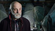 Интервью со скульптором Салаватом Щербаковым