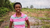 Dumarka Afrika: Gabar dooneysa inaad beeraha jeclaato