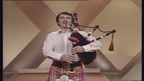 Tormod MacGilleathain aig 80