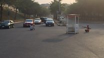 Guragu na bai wa motoci hannu