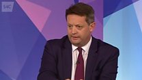 Alun Davies: 'Cyfleoedd i ddefnyddio'r Gymraeg'