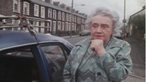 Annie Powell, maer comiwynddol Rhondda.